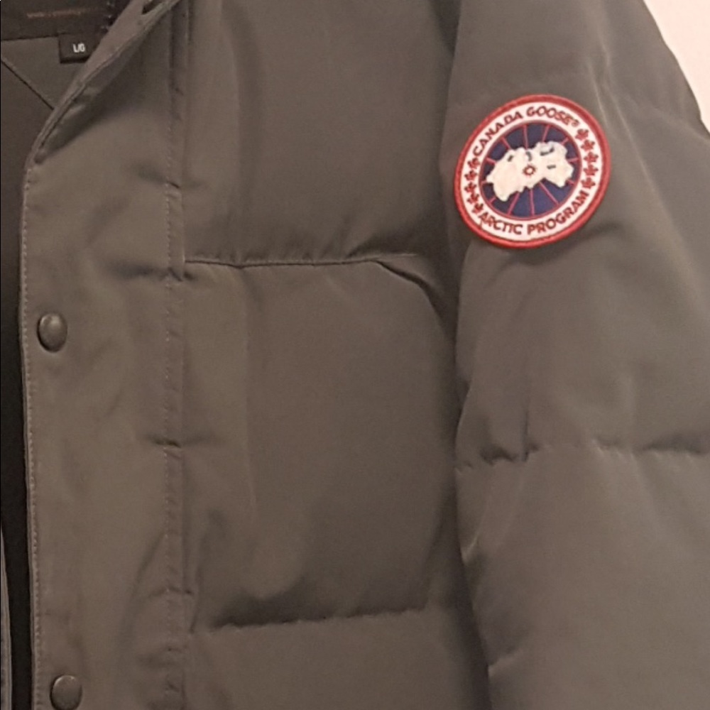 Used Canada Goose Graphite Emory - Picture 2 of 7